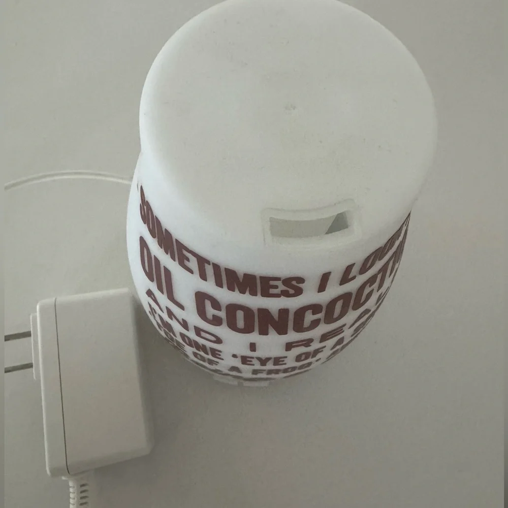 Essential Oil diffuser
